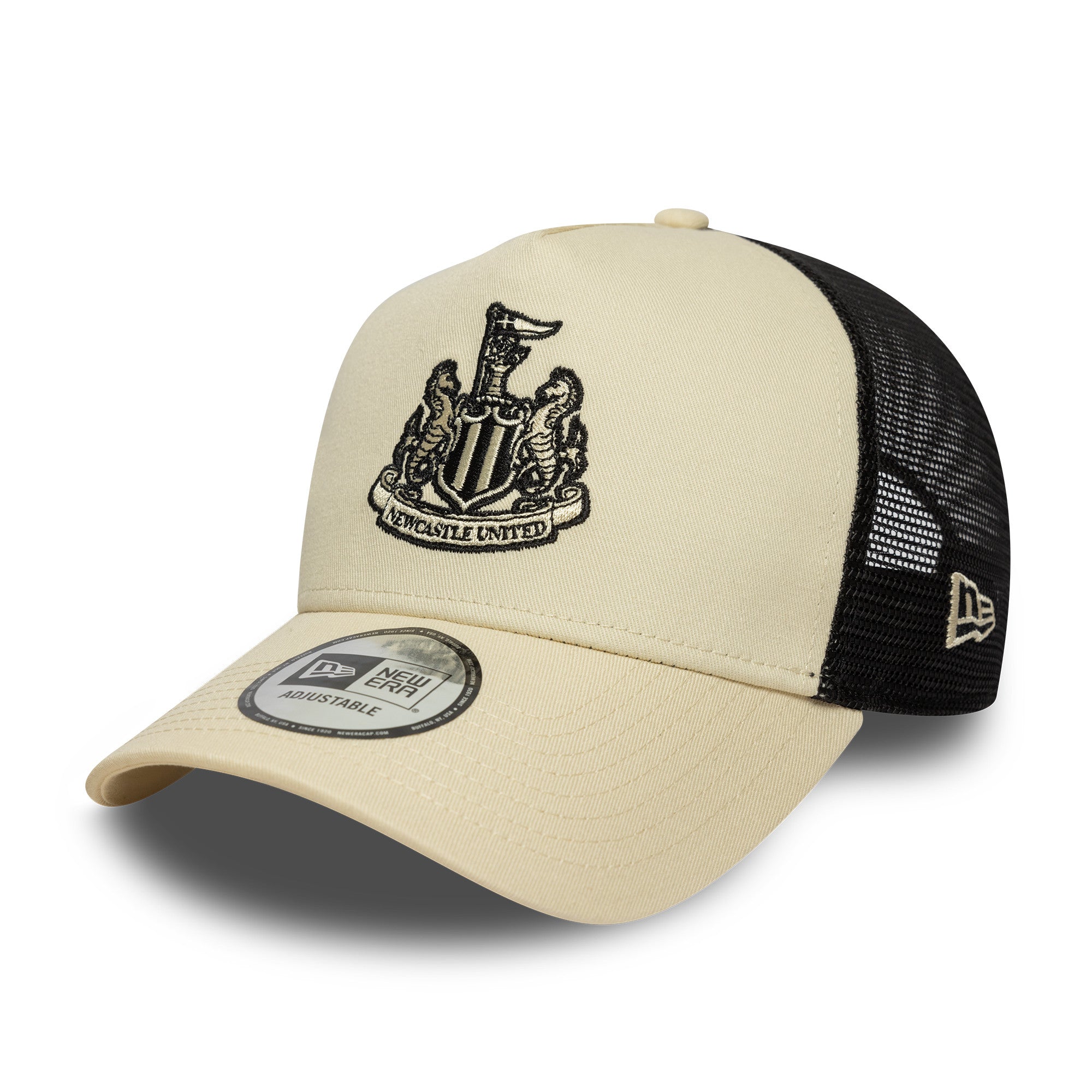 Newcastle United Seasonal Trucker Cap Adults - Light Cream